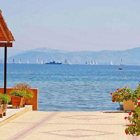 Finata Studios (Adults Only) Kavos Luaran gambar