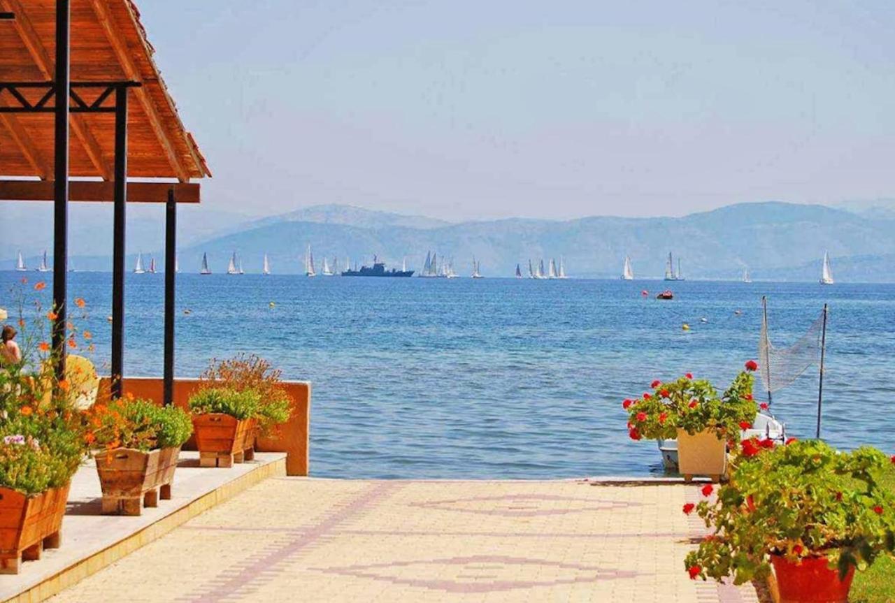 Finata Studios (Adults Only) Kavos Luaran gambar