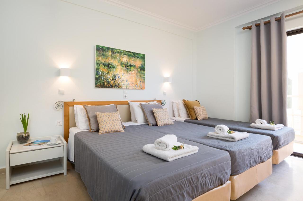Finata Studios (Adults Only) Kavos Luaran gambar
