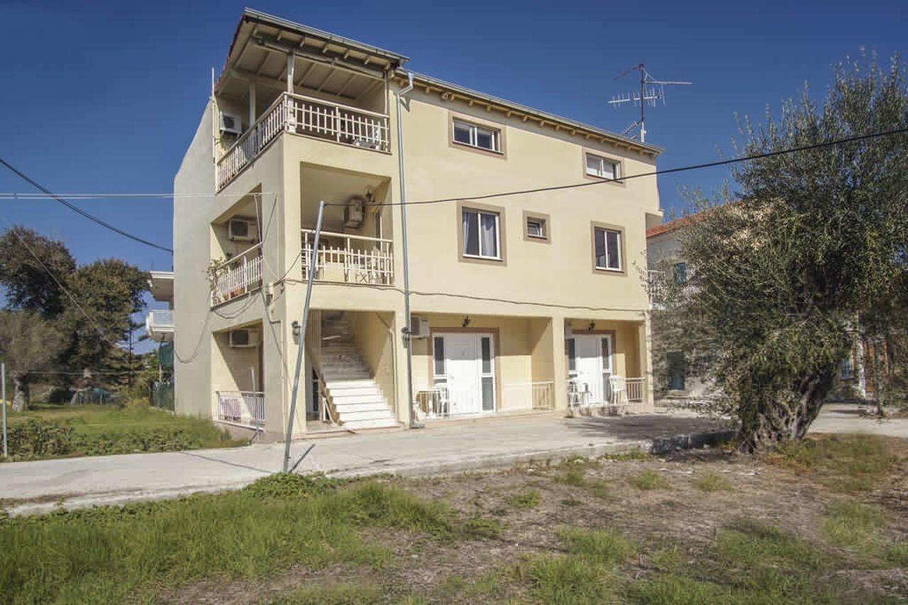 Finata Studios (Adults Only) Kavos Luaran gambar
