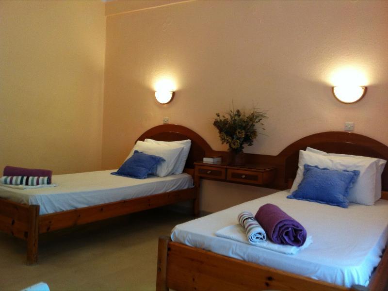Finata Studios (Adults Only) Kavos Luaran gambar
